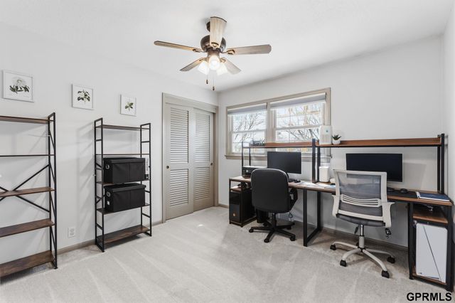 12402 Shamrock Road, Omaha, NE 68154