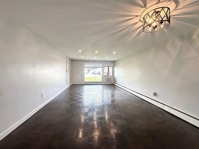 315 Neponset St 66, Norwood, MA 02062