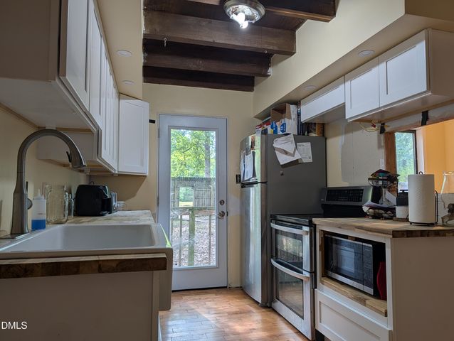 2229 Old Nc 10, Hillsborough, NC 27278