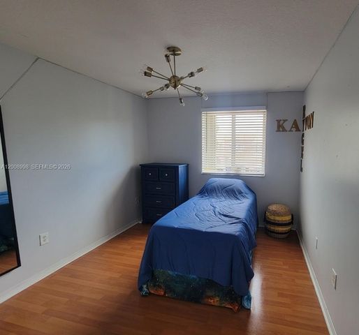 16504 SW 71st Ter, Miami, FL 33193