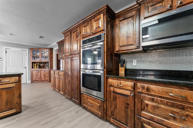 31204 Dunn Rd, Denham Springs, LA 70726