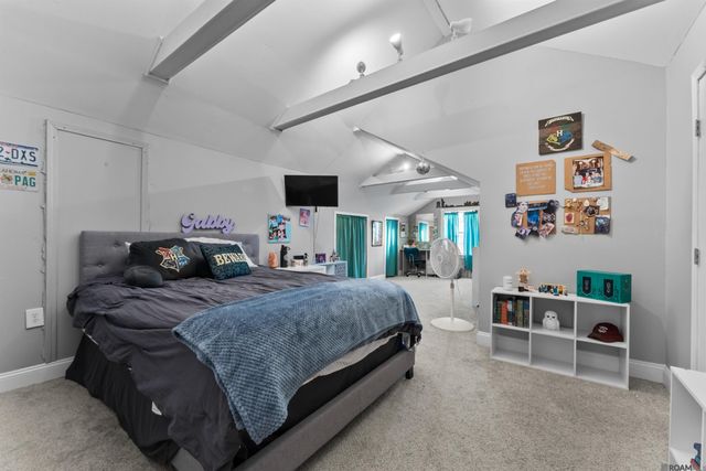 31204 Dunn Rd, Denham Springs, LA 70726