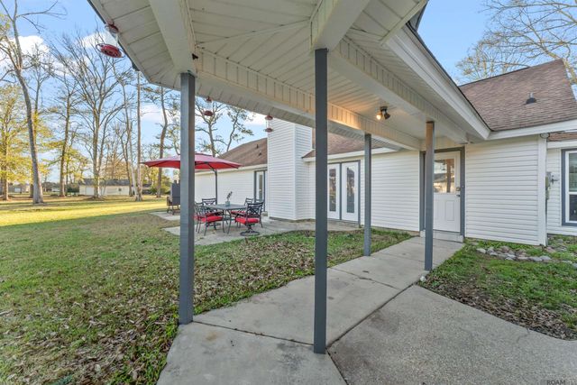 31204 Dunn Rd, Denham Springs, LA 70726