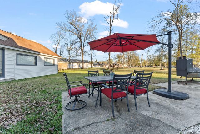 31204 Dunn Rd, Denham Springs, LA 70726