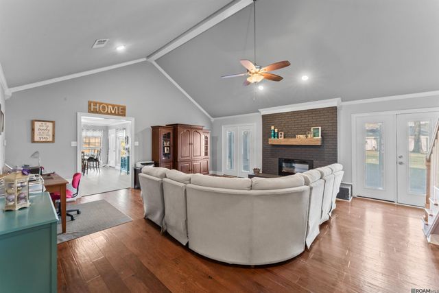 31204 Dunn Rd, Denham Springs, LA 70726