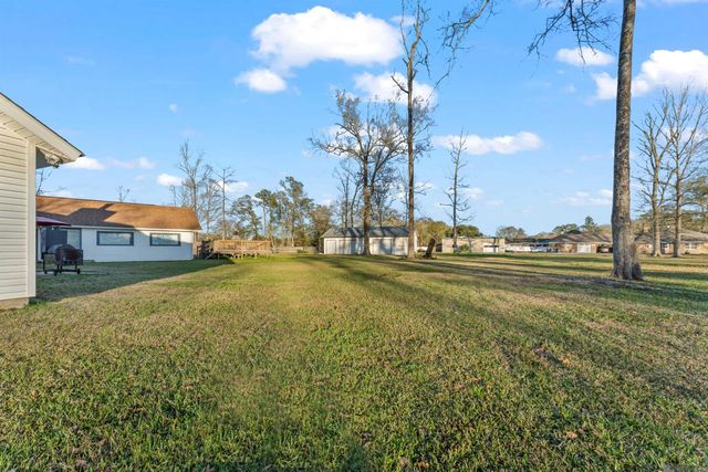 31204 Dunn Rd, Denham Springs, LA 70726