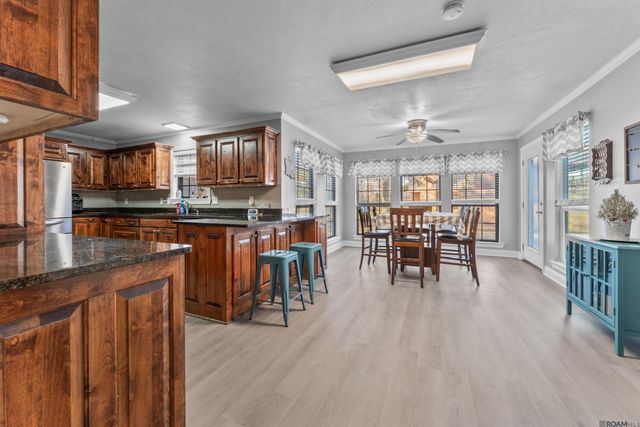 31204 Dunn Rd, Denham Springs, LA 70726