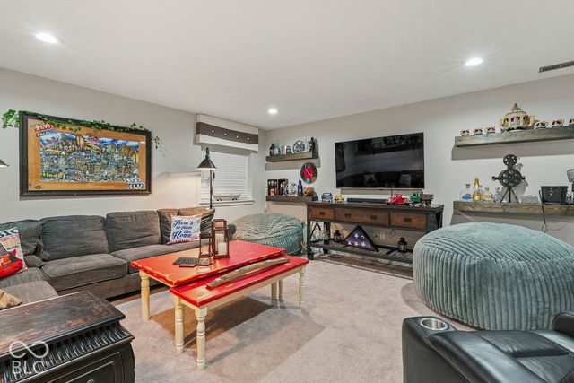 10549 Vermillion, Fortville, IN 46040