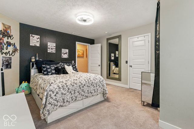10549 Vermillion, Fortville, IN 46040