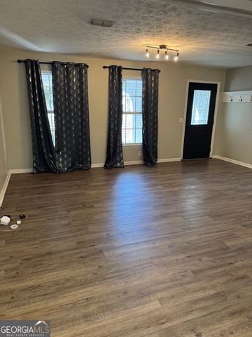 909 Clarks Bluff Road, Kingsland, GA 31548