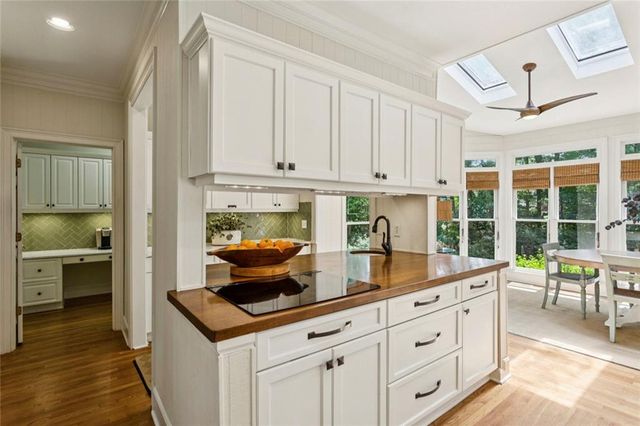 1600 Savannah Court SE, Smyrna, GA 30080