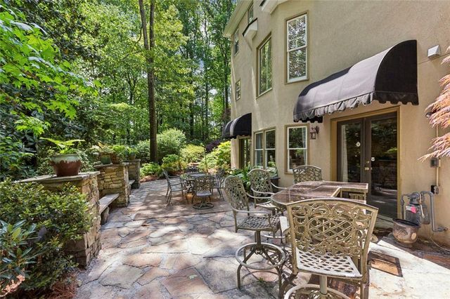 1600 Savannah Court SE, Smyrna, GA 30080