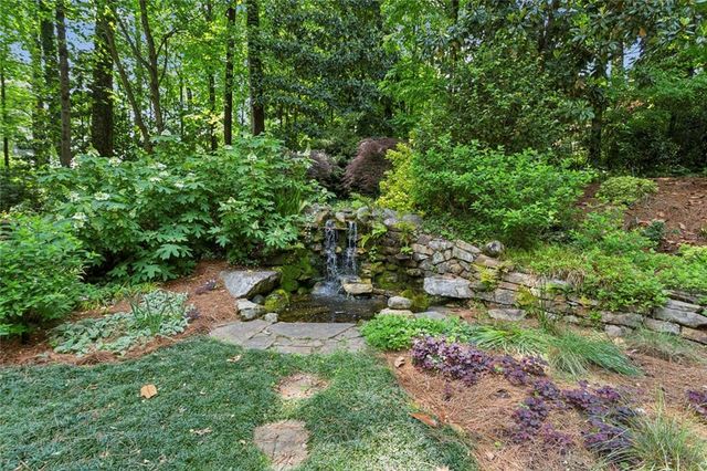 1600 Savannah Court SE, Smyrna, GA 30080