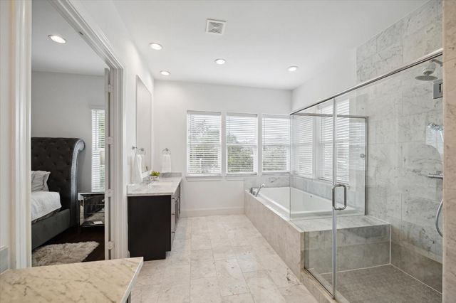 3410 Timbergrove Heights Street, Houston, TX 77008