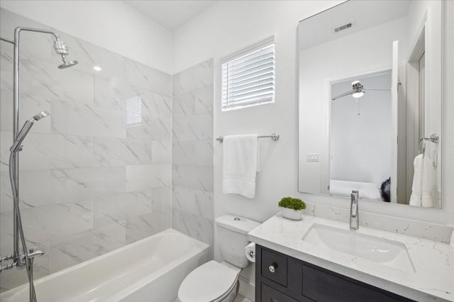 3410 Timbergrove Heights Street, Houston, TX 77008