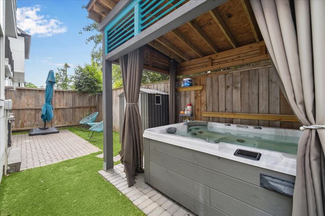 3410 Timbergrove Heights Street, Houston, TX 77008