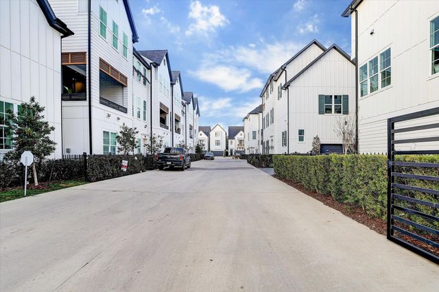 3410 Timbergrove Heights Street, Houston, TX 77008