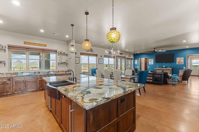 1360 Brunner Lane, Wickenburg, AZ 85390