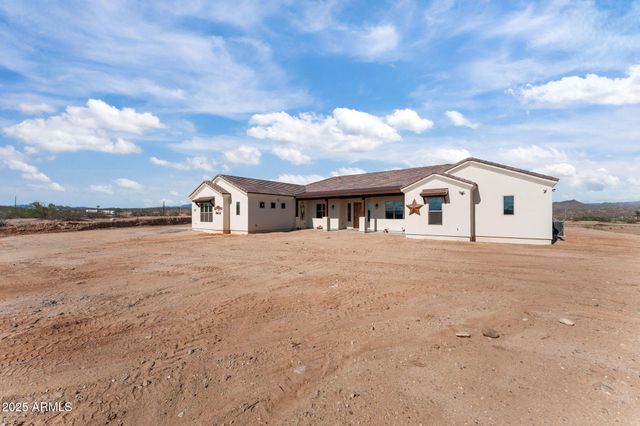 1360 Brunner Lane, Wickenburg, AZ 85390