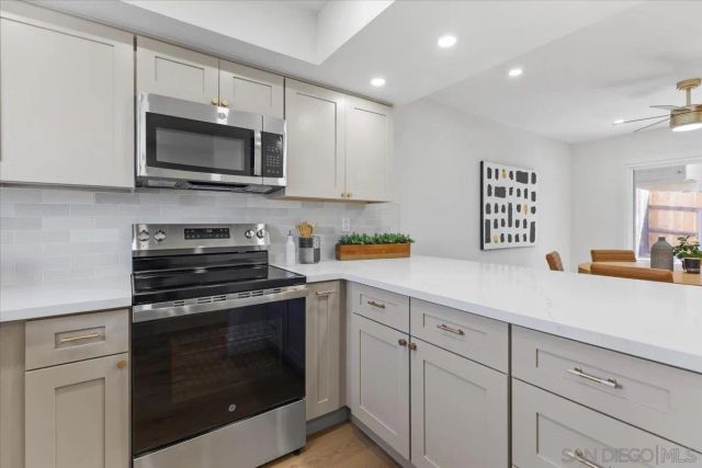 1572 Stone Edge Cir, El Cajon, CA 92021