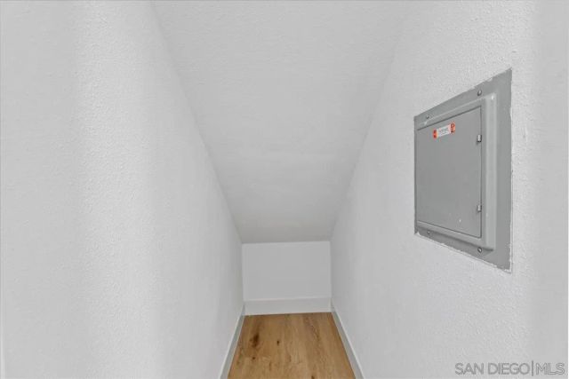 1572 Stone Edge Cir, El Cajon, CA 92021