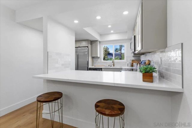 1572 Stone Edge Cir, El Cajon, CA 92021