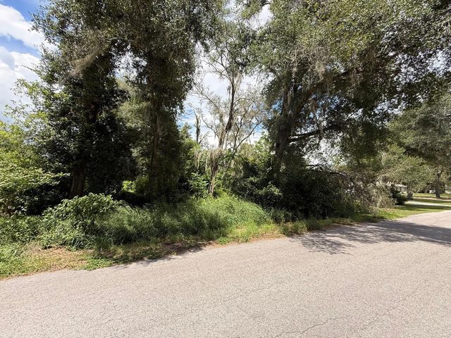 CLARK ROAD, Fruitland Park, FL 34731