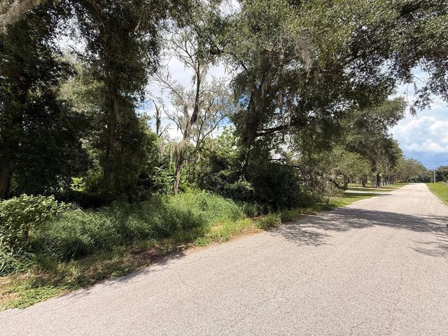 CLARK ROAD, Fruitland Park, FL 34731