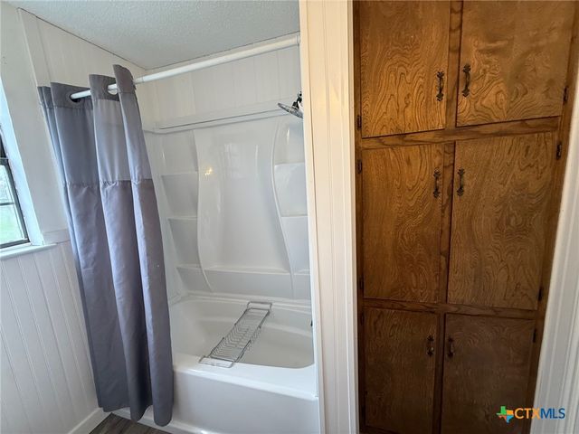 1506 Saint Louis Street, Gatesville, TX 76528