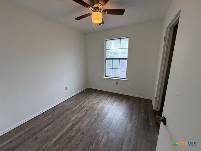 1506 Saint Louis Street, Gatesville, TX 76528