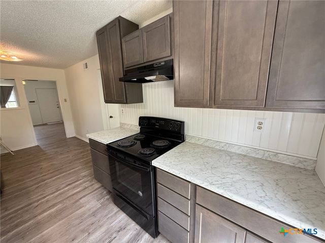 1506 Saint Louis Street, Gatesville, TX 76528