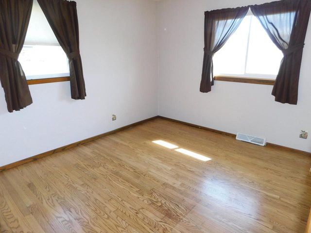 309 Judge DRIVE, Saukville, WI 53080