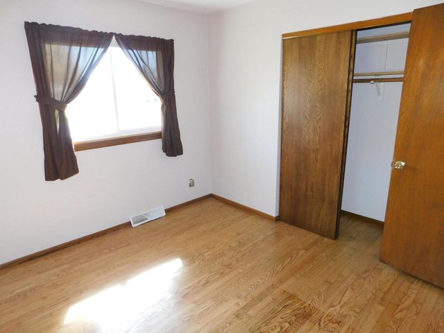 309 Judge DRIVE, Saukville, WI 53080