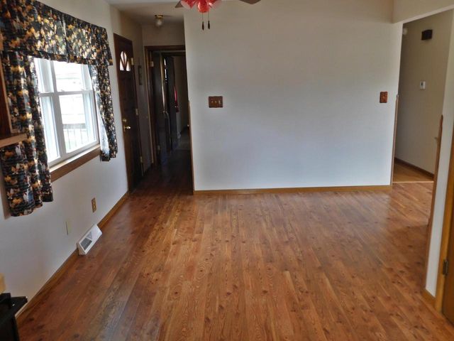 309 Judge DRIVE, Saukville, WI 53080