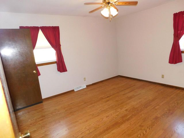 309 Judge DRIVE, Saukville, WI 53080