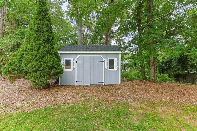 185 Wheeler Road, Mashpee, MA 02649