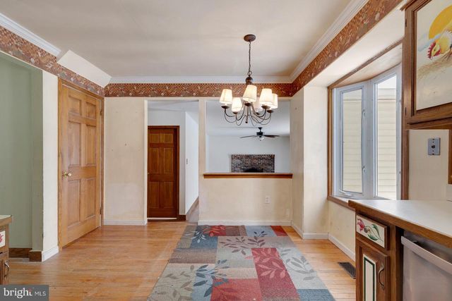 9 WHIPPLE WAY, Sewell, NJ 08080