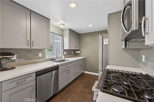 107 W Spring C, Long Beach, CA 90806