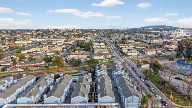 107 W Spring C, Long Beach, CA 90806