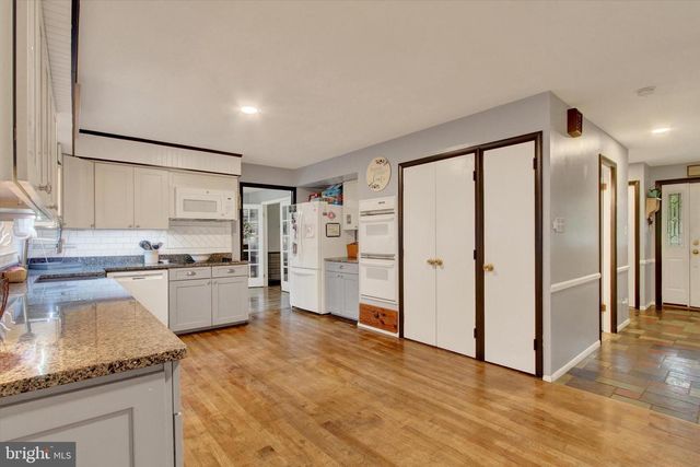 9277 MEADOWBROOK DR, Waynesboro, PA 17268