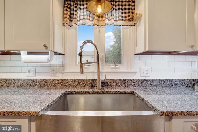 9277 MEADOWBROOK DR, Waynesboro, PA 17268