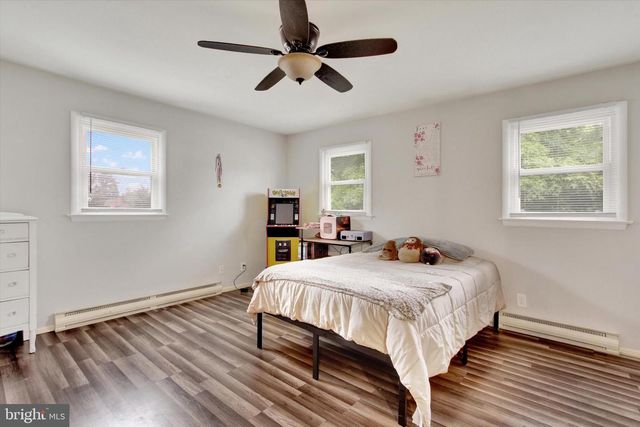 9277 MEADOWBROOK DR, Waynesboro, PA 17268