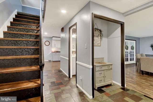 9277 MEADOWBROOK DR, Waynesboro, PA 17268