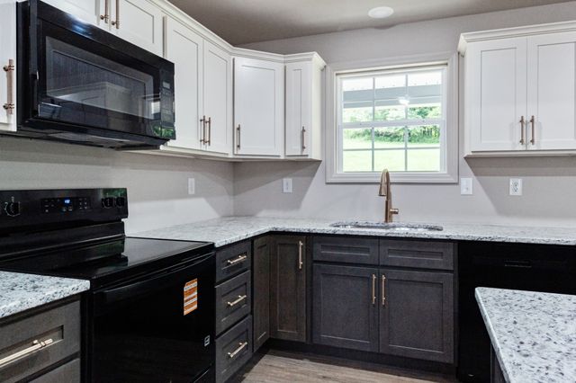 2979 Demastus Rd, Lewisburg, TN 37091