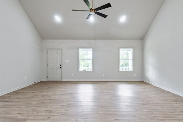 2979 Demastus Rd, Lewisburg, TN 37091