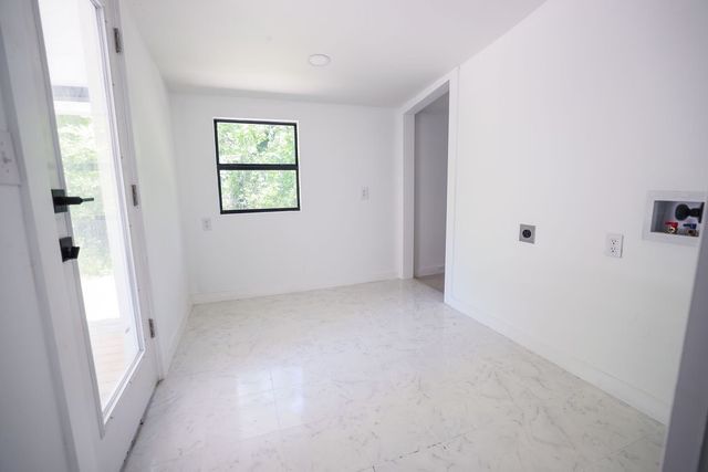 250 Skyview, Point, TX 75472