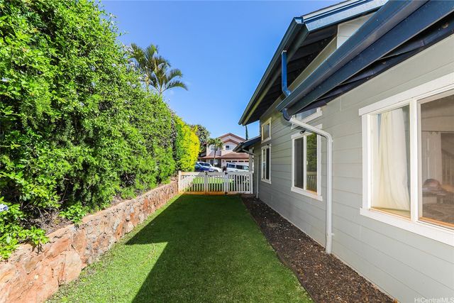 92-124 Hihialou Place, Kapolei, HI 96707