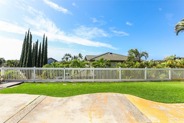 92-124 Hihialou Place, Kapolei, HI 96707