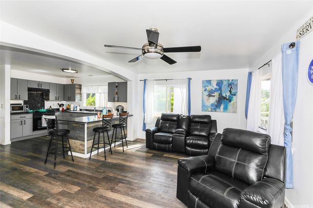 92-124 Hihialou Place, Kapolei, HI 96707