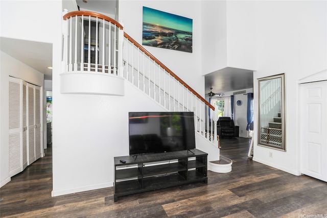 92-124 Hihialou Place, Kapolei, HI 96707